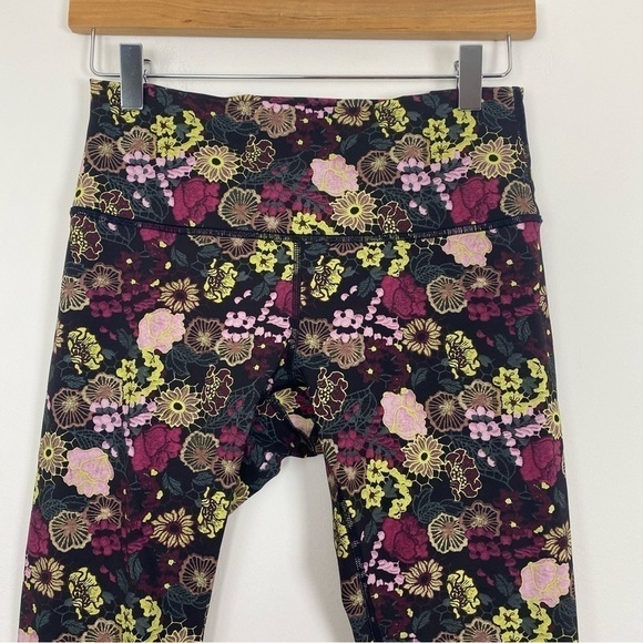 LULULEMON Like New Wunder Under Leggings 27” in Fluorolace Multi Size 8 Luxtreme - Picture 4 of 10